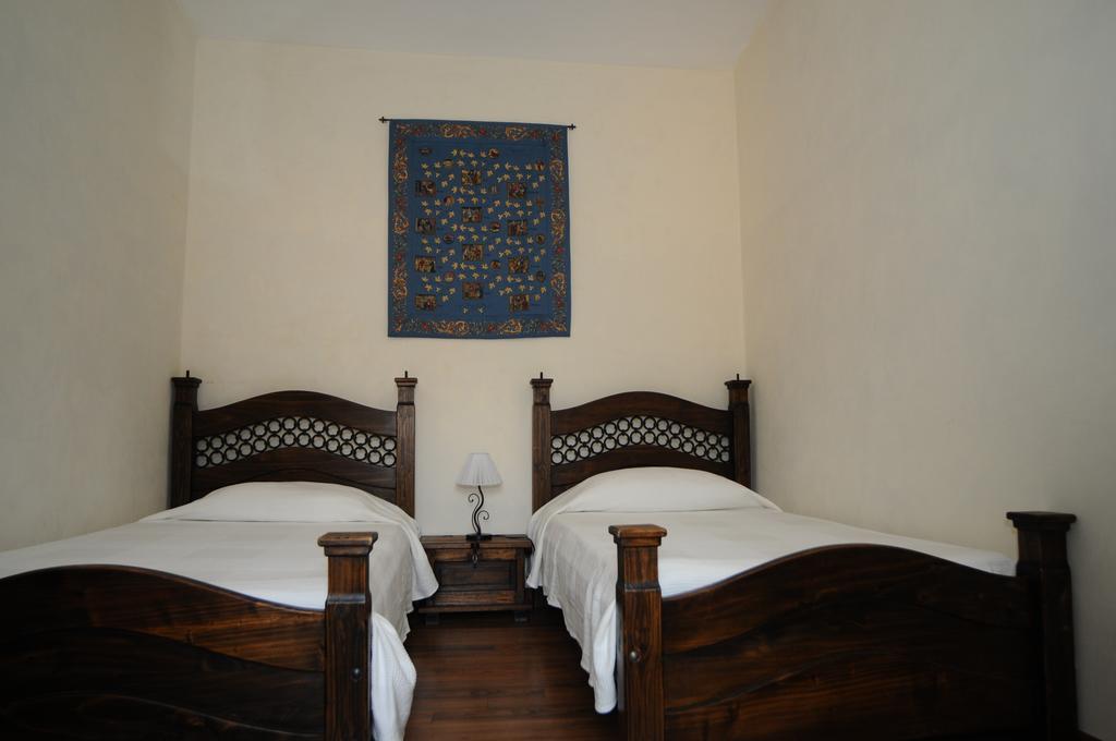 La Dimora Del Ghibellino Villa Tivoli Rum bild